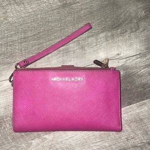 Authentic Michael Kors Wristlet